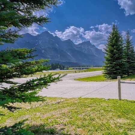 5 Mins To Banff - Cozy Townhome 2Br&2Bath - Banff Pass Included Canmore Exteriör bild