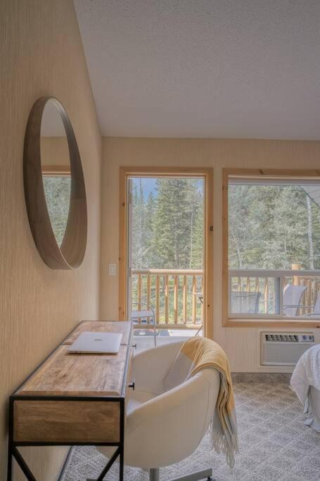 5 Mins To Banff - Cozy Townhome 2Br&2Bath - Banff Pass Included Canmore Exteriör bild